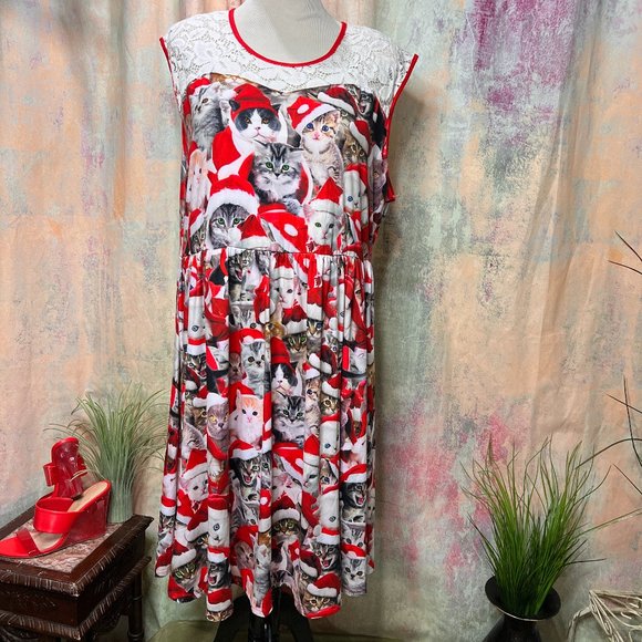 📌Eyecatcher Christmas Party Dress with Lace Design Cute Cats with Santa Hats - Picture 1 of 16